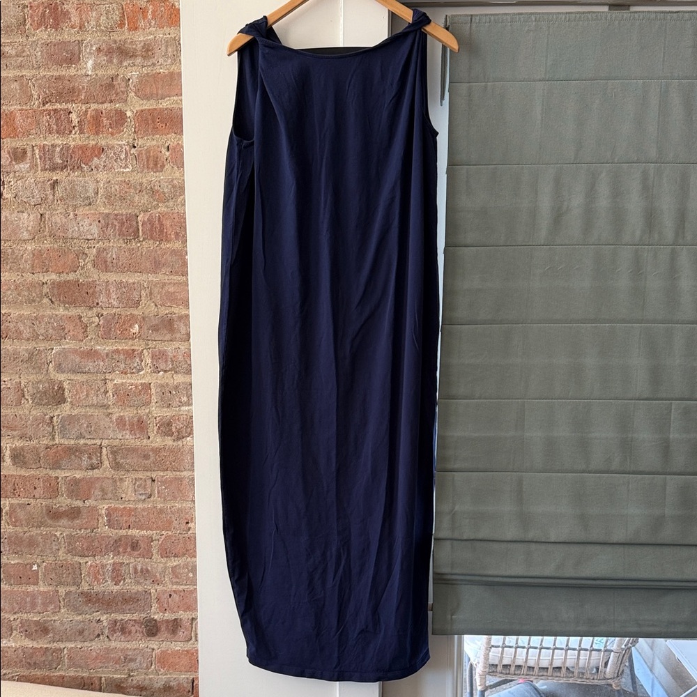 Universal Standard Navy twisted strap elastic back dress